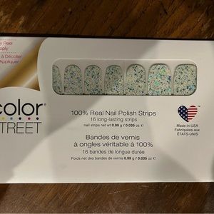 Color Street Most Definitley